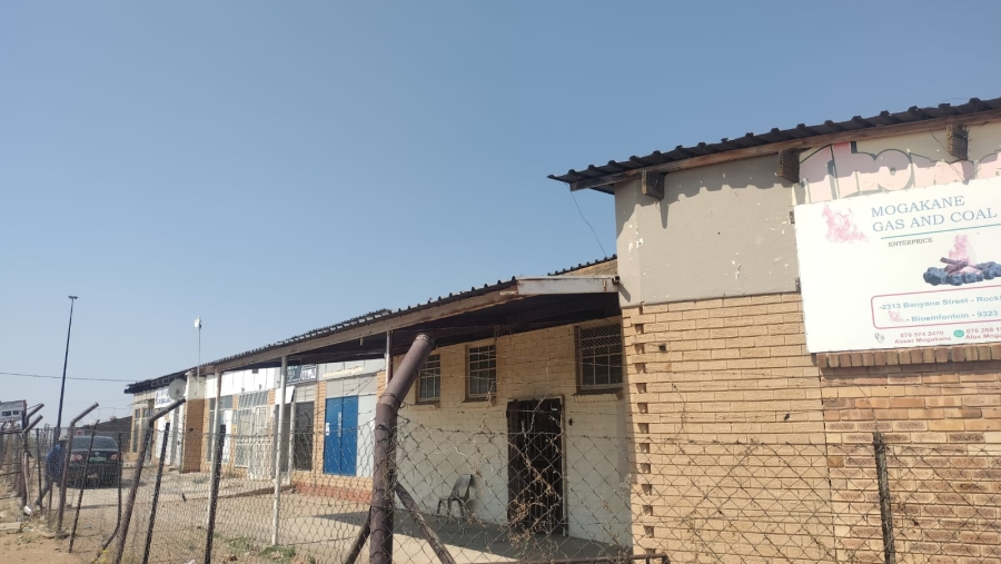 Commercial Property for Sale in Bochabella Free State